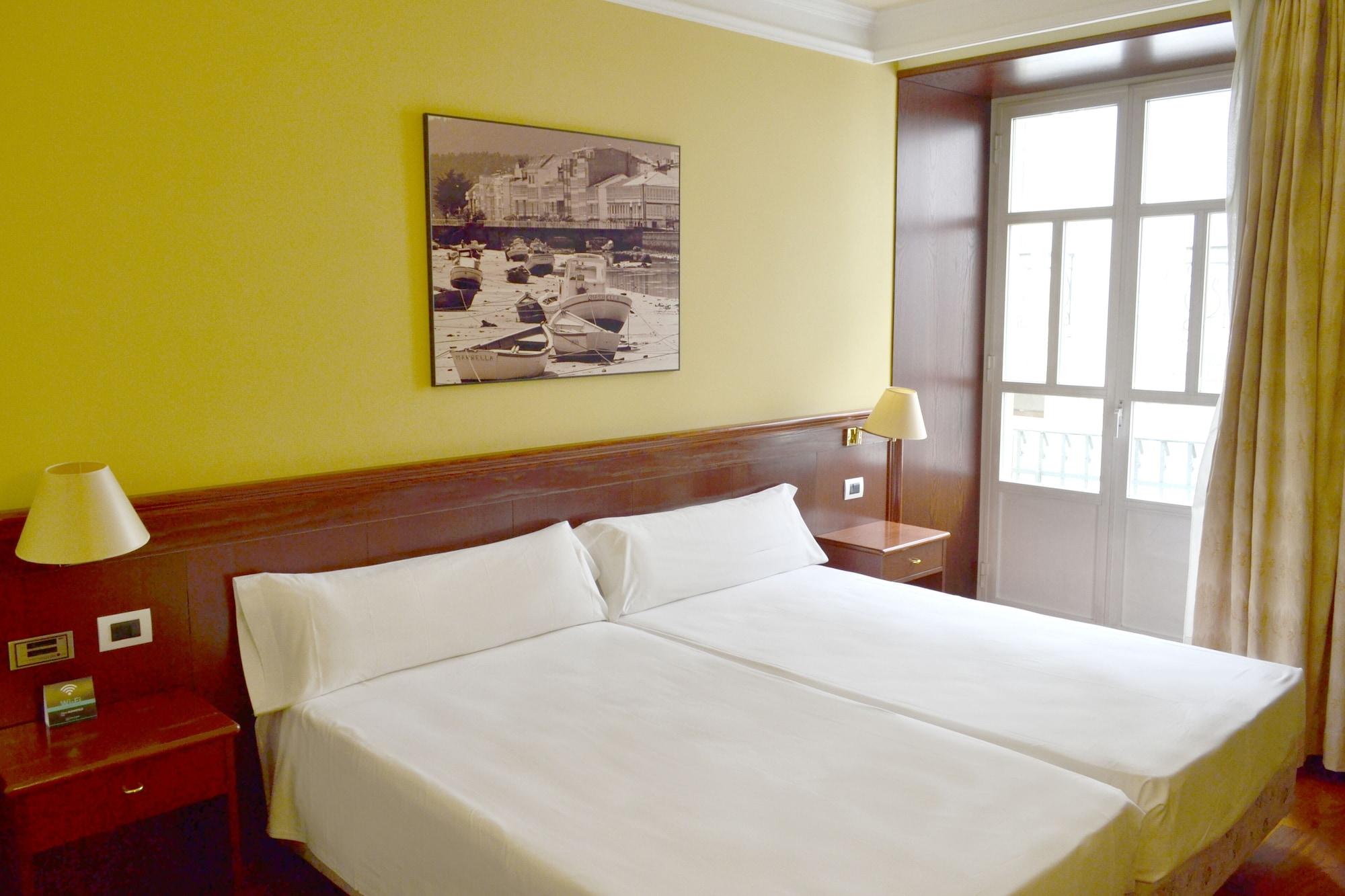 Hotel Alda El Suizo Ferrol Bagian luar foto