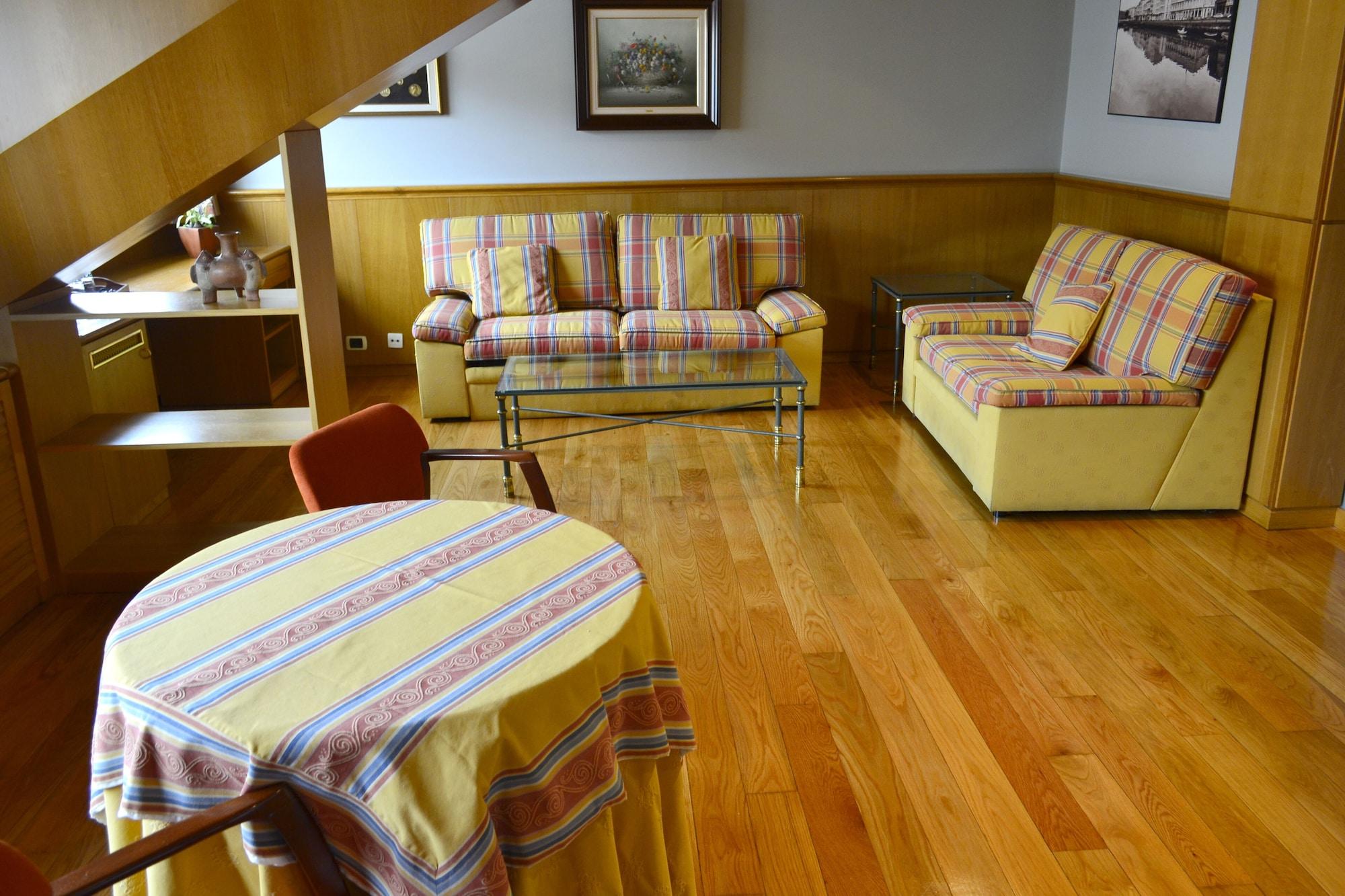 Hotel Alda El Suizo Ferrol Bagian luar foto